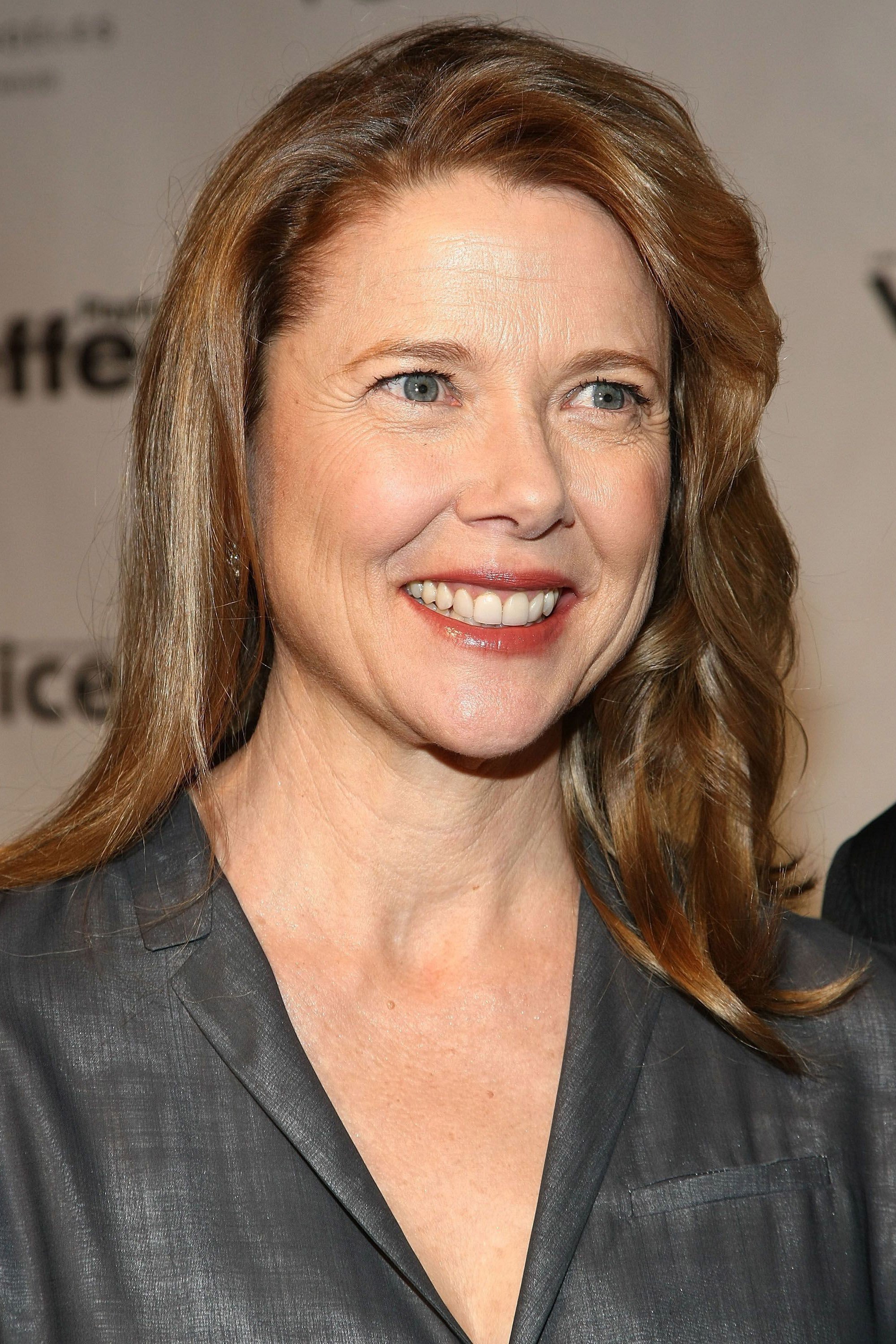 Annette Bening Movie Trailers List | Movie-List.com